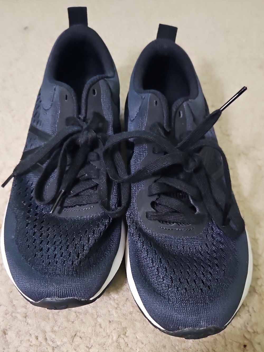 New Balance Black Athletic Knit Running Shoes